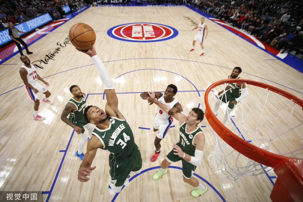 一位球員來 一位球員來