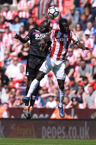 对其足球发 对其足球发