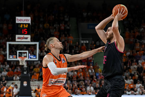 又一次让人 又一次让人